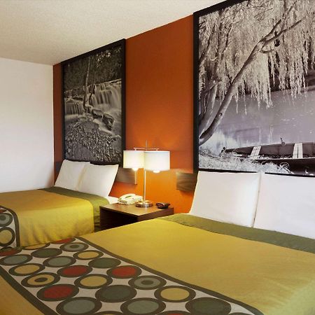 Super 8 By Wyndham Woodward Hotel Kültér fotó